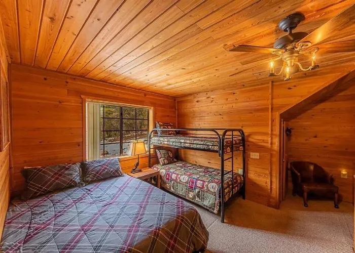 Cabin#2 Elk Hallow - Pet Friendly - Sleeps 6 - Playground & Game Payson