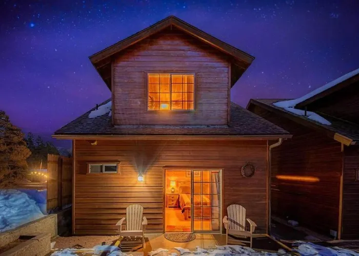 Cabin#2 Elk Hallow - Pet Friendly - Sleeps 6 - Playground & Game Chalet *